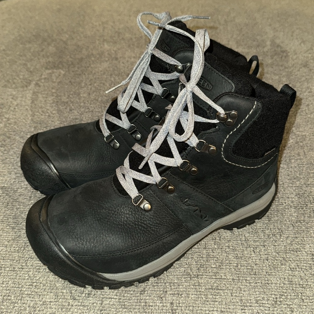 Keen Kaci III Boots